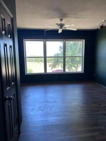 195 Whitworth Road, Whitewright, TX 75491