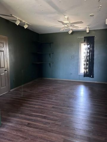 195 Whitworth Road, Whitewright, TX 75491