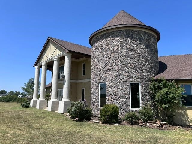 195 Whitworth Road, Whitewright, TX 75491
