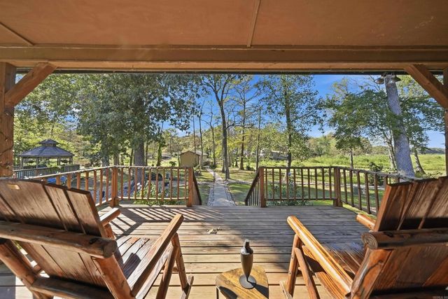 95 N Dogwood Drive, Mayflower, AR 72106
