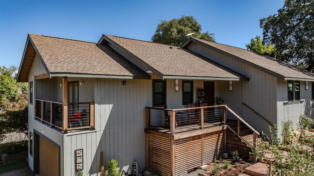 30 Bryson Dr, Sutter Creek, CA 95685
