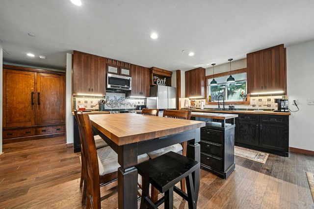 30 Bryson Dr, Sutter Creek, CA 95685