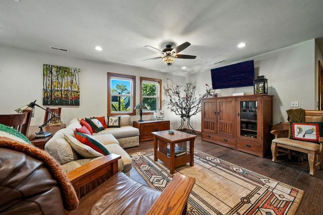 30 Bryson Dr, Sutter Creek, CA 95685