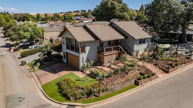 30 Bryson Dr, Sutter Creek, CA 95685