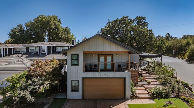 30 Bryson Dr, Sutter Creek, CA 95685