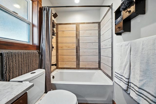 30 Bryson Dr, Sutter Creek, CA 95685