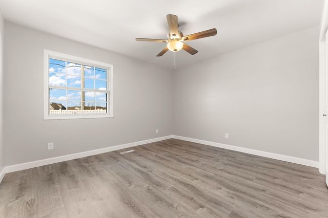 191 Mallard Pointe Drive, Valparaiso, IN 46385