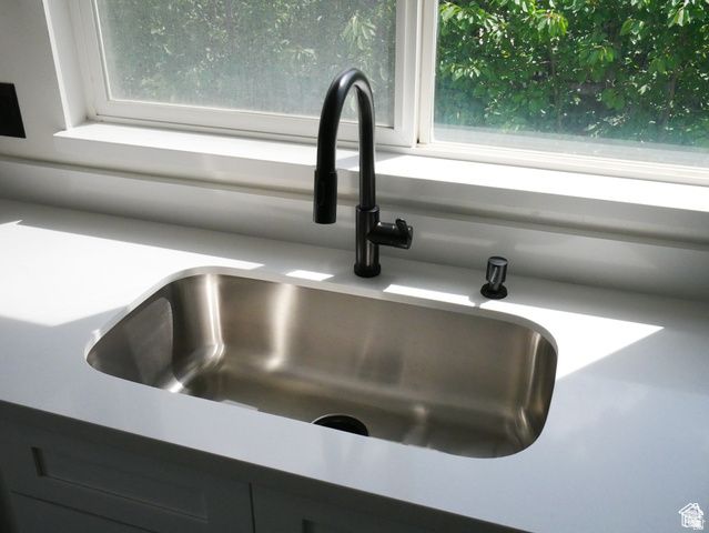 6116 W GRACELAND WAY, West Jordan, UT 84081