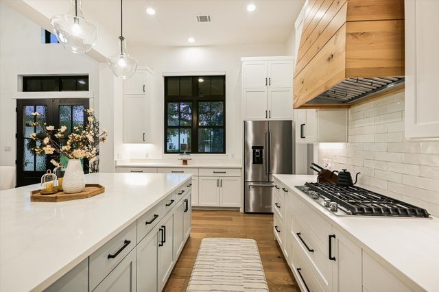 11 Peace Pipe, Wimberley, TX 78676