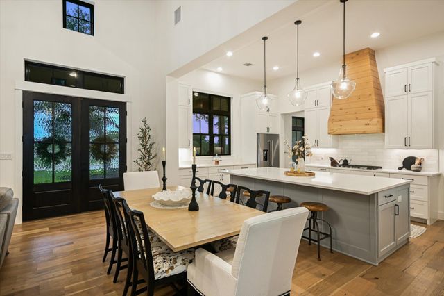 11 Peace Pipe, Wimberley, TX 78676