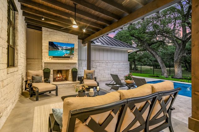11 Peace Pipe, Wimberley, TX 78676