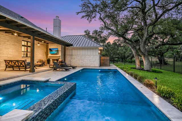 11 Peace Pipe, Wimberley, TX 78676