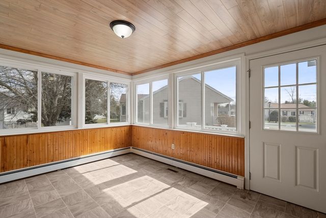 221 Crystal Water Drive 221, East Bridgewater, MA 02333