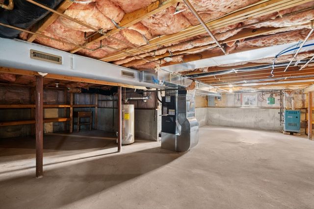 221 Crystal Water Drive 221, East Bridgewater, MA 02333