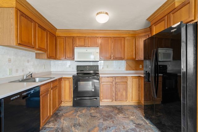 221 Crystal Water Drive 221, East Bridgewater, MA 02333