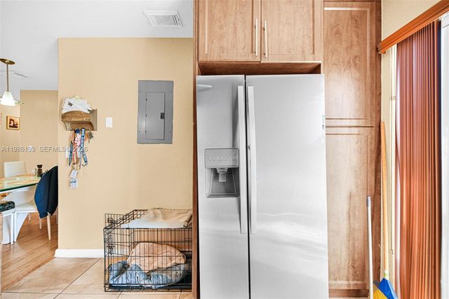 5755 NW 109th Ave 21, Doral, FL 33178