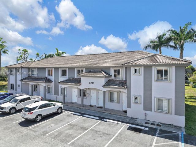 5755 NW 109th Ave 21, Doral, FL 33178