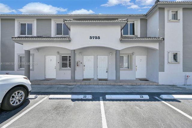 5755 NW 109th Ave 21, Doral, FL 33178