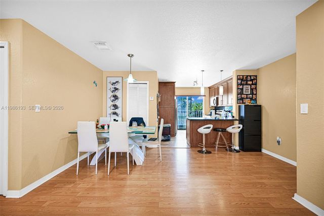 5755 NW 109th Ave 21, Doral, FL 33178