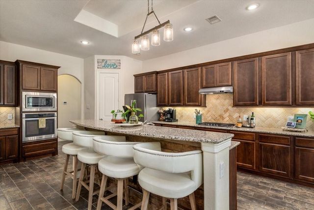 28503 Redwood Cliff Lane, Houston, TX 77336