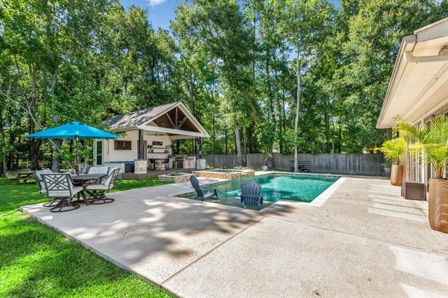 28503 Redwood Cliff Lane, Houston, TX 77336