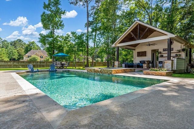 28503 Redwood Cliff Lane, Houston, TX 77336