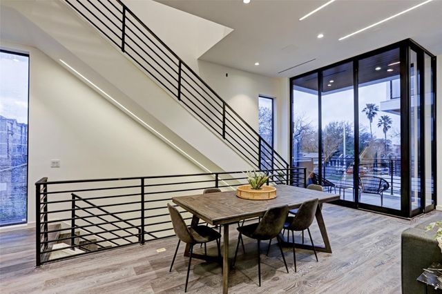 815 W 24th Street A, Houston, TX 77008