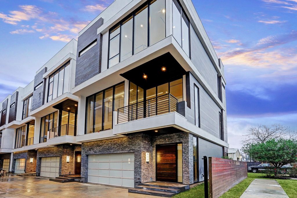 815 W 24th Street A, Houston, TX 77008