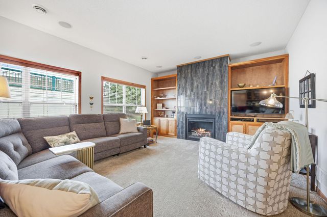 5120 Parker Circle, Robbinsdale, MN 55422