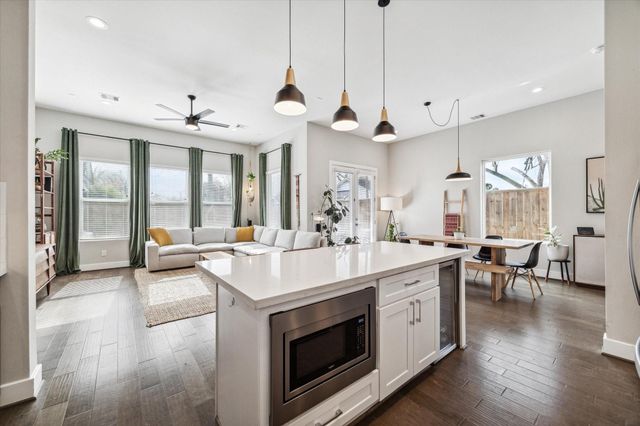 822 Morris Street, Houston, TX 77009