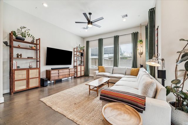 822 Morris Street, Houston, TX 77009