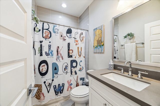 822 Morris Street, Houston, TX 77009