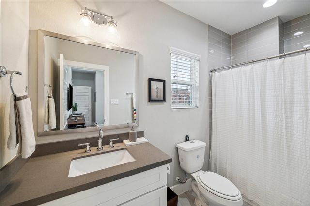 822 Morris Street, Houston, TX 77009
