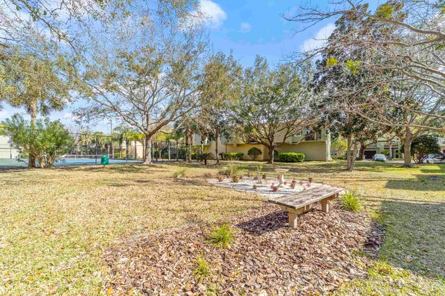 4000 Grande Vista Blvd 15-130, St Augustine, FL 32084