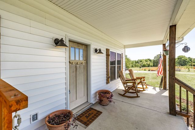 237 Lear Rd, Portland, TN 37148