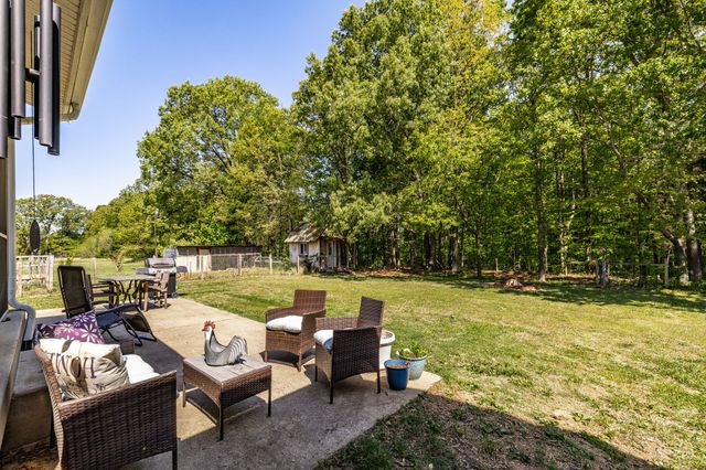 237 Lear Rd, Portland, TN 37148