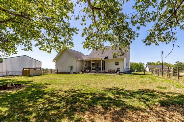 237 Lear Rd, Portland, TN 37148