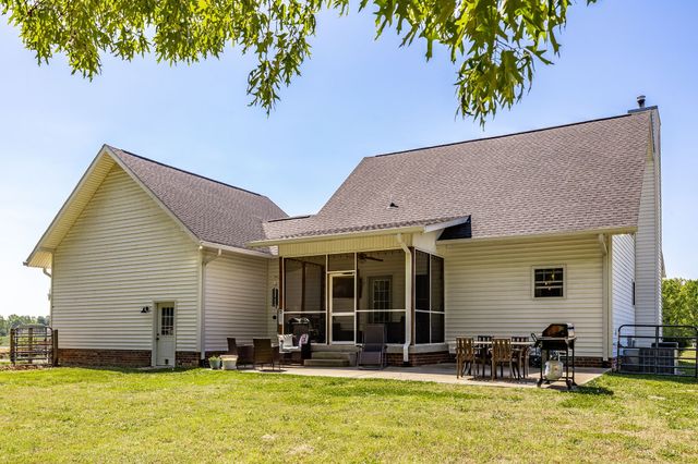 237 Lear Rd, Portland, TN 37148