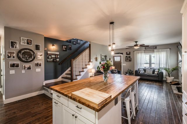 237 Lear Rd, Portland, TN 37148