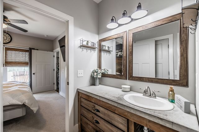 237 Lear Rd, Portland, TN 37148