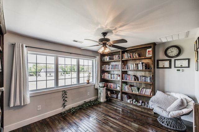 237 Lear Rd, Portland, TN 37148