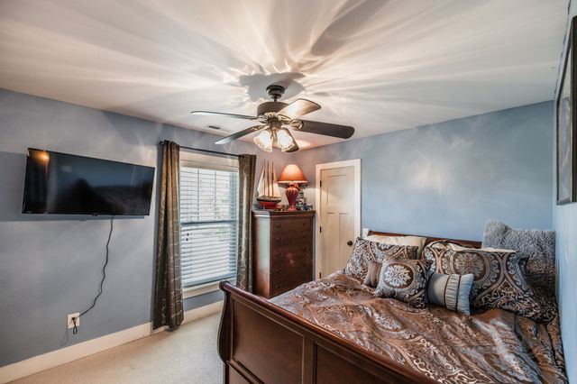 237 Lear Rd, Portland, TN 37148