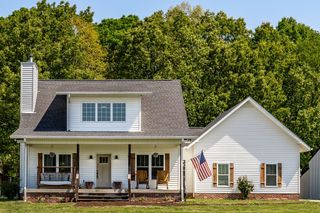 237 Lear Rd, Portland, TN 37148