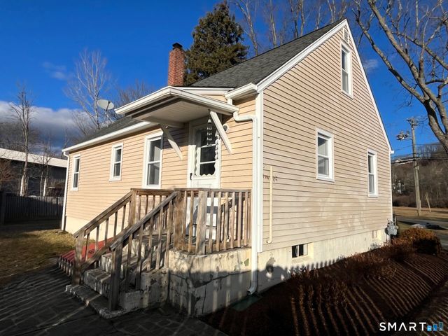 98 Wooster Street, Bethel, CT 06801