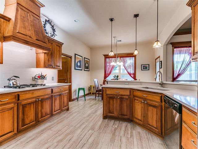2116 Bates Way, Norman, OK 73071