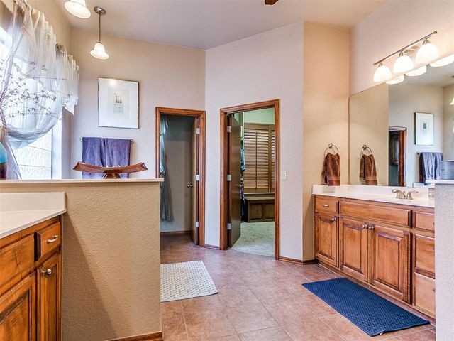 2116 Bates Way, Norman, OK 73071