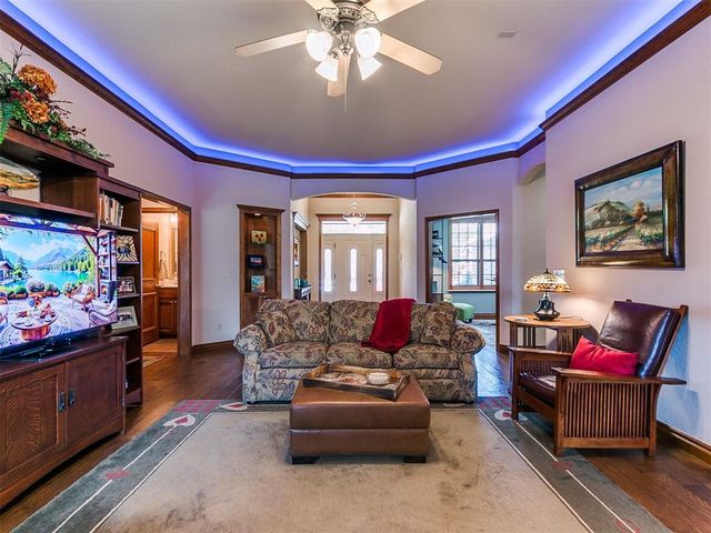 2116 Bates Way, Norman, OK 73071