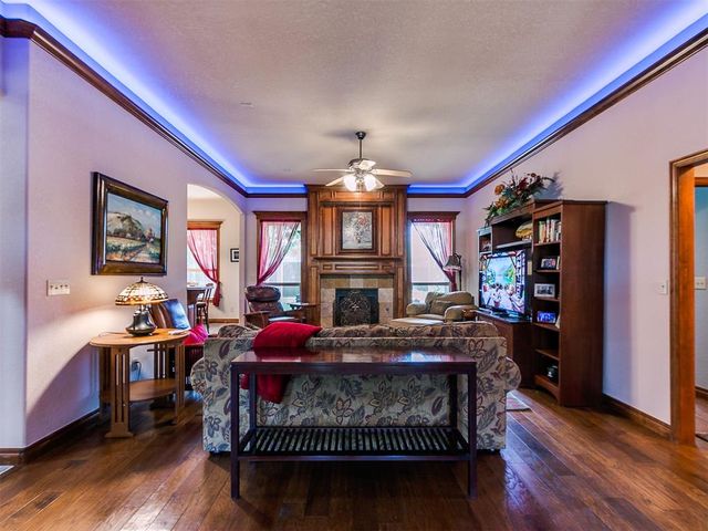 2116 Bates Way, Norman, OK 73071