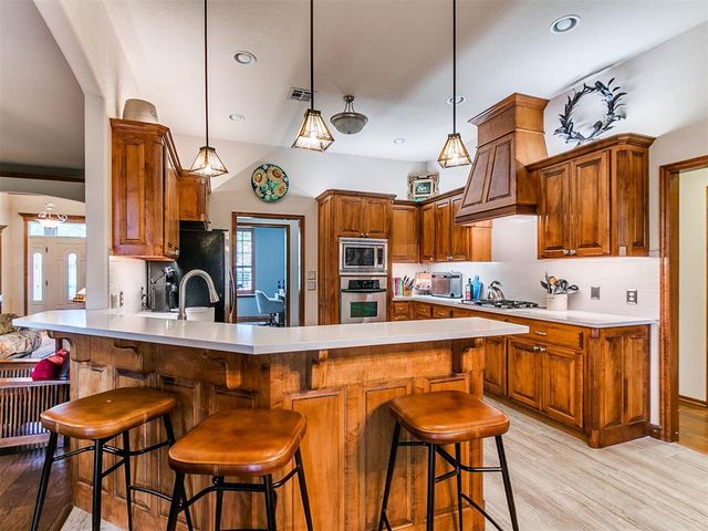 2116 Bates Way, Norman, OK 73071