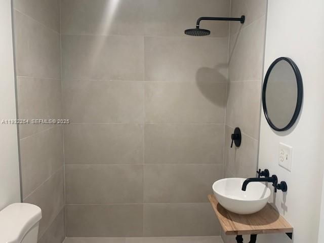 10 NE 59th St, Miami, FL 33137